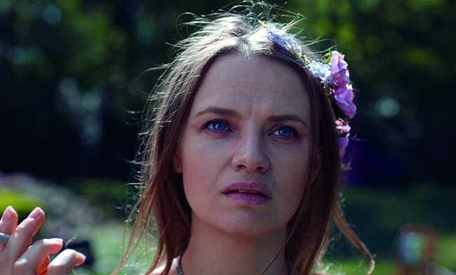 1-SarahForestier-FILLES DE JOIE